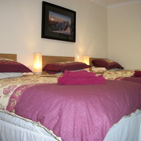 Forest View Guest House 金洛赫利文 外观 照片